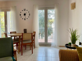 Cozy one bedroom apartment in Nečujam